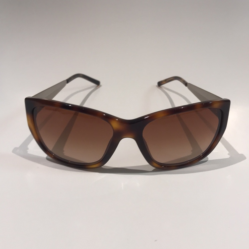 Burberry Chic Brown Tortoise Rectangle Sunglasses